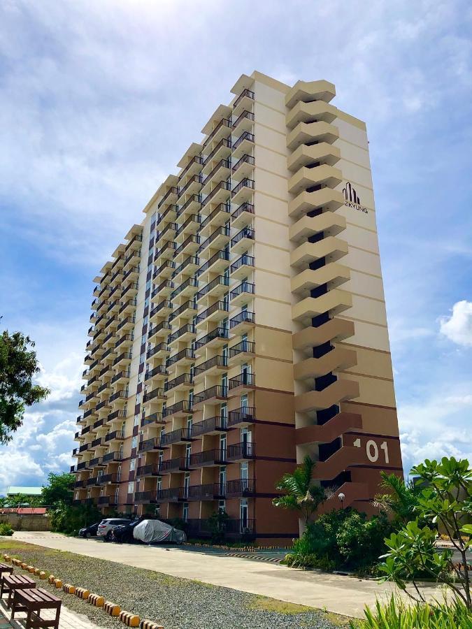 Condo W/ Balcony Near Mactan International Airport Lapu-Lapu City Luaran gambar