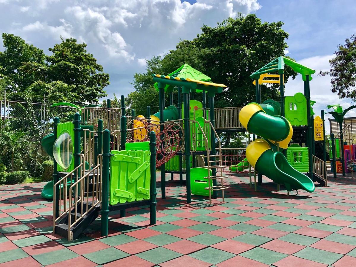 Condo W/ Balcony Near Mactan International Airport Lapu-Lapu City Luaran gambar